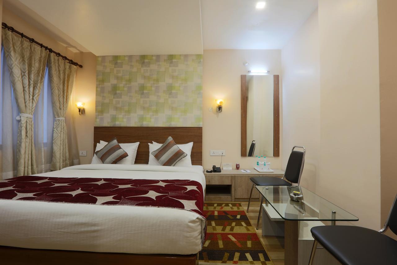 Hotel Sj International غاواهاتي المظهر الخارجي الصورة