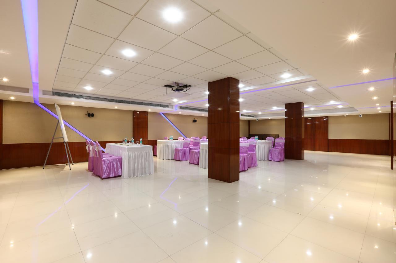 Hotel Sj International غاواهاتي المظهر الخارجي الصورة