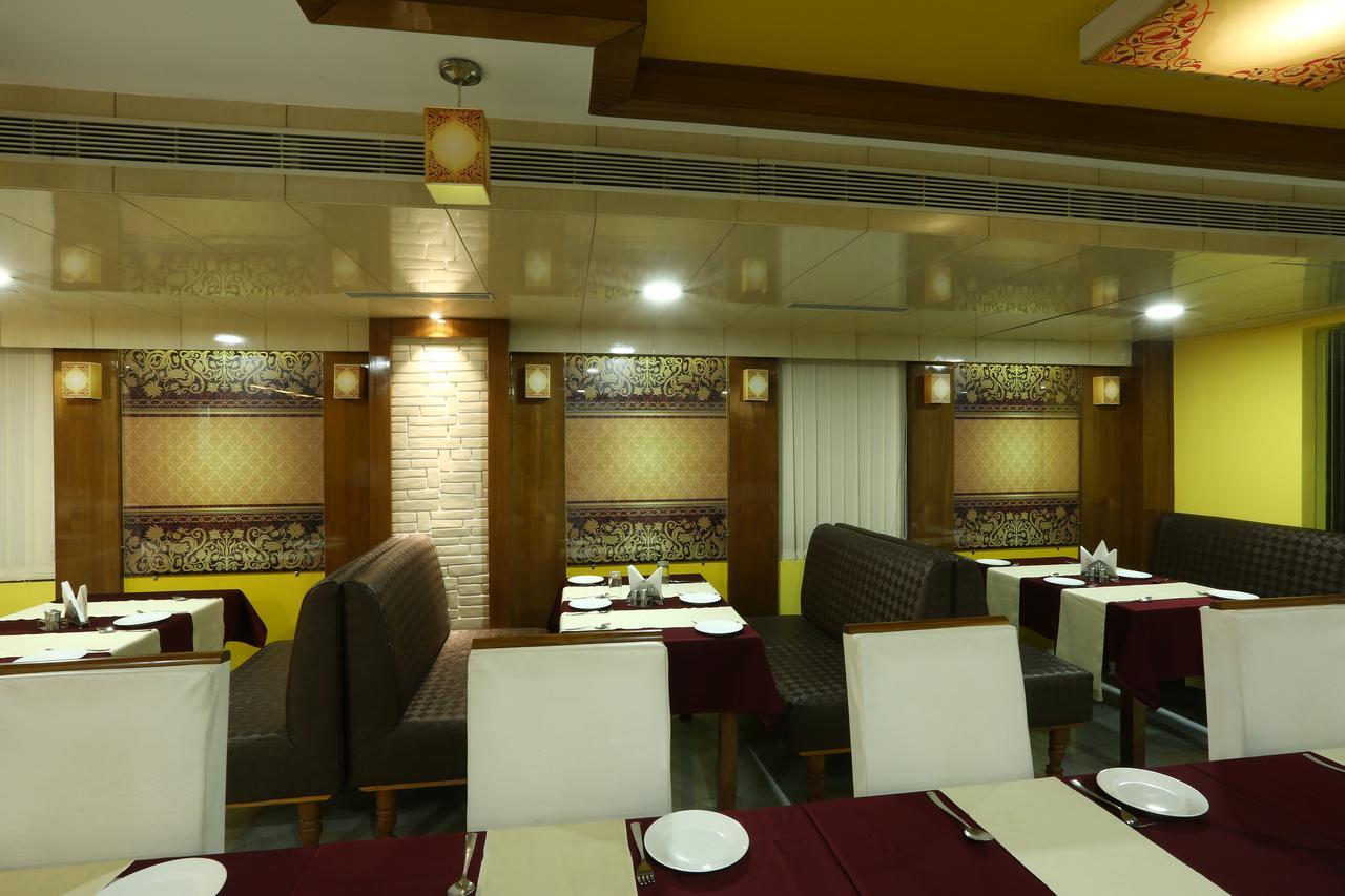 Hotel Sj International غاواهاتي المظهر الخارجي الصورة